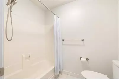 311 Hollyfax Circle, Atlanta, GA 30328 - Photo 23