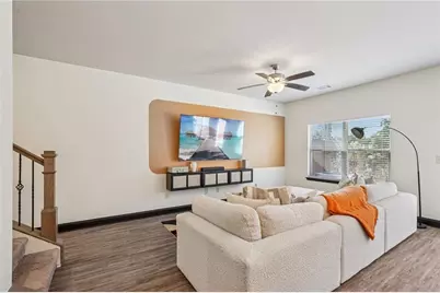 1400 Sugar Glen Court, Lawrenceville, GA 30044 - Photo 9