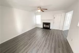 6876 Wildboar Dr, Fairburn, GA 30213 - Photo 3