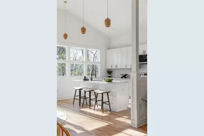 365 S Bend Avenue SE, Atlanta, GA 30315 - Photo 9