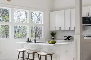 365 S Bend Ave SE, Atlanta, GA 30315 - Photo 9