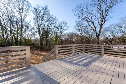 365 S Bend Avenue SE, Atlanta, GA 30315 - Photo 25