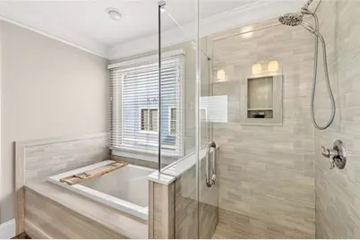 1533 Gilstrap Lane NW, Atlanta, GA 30318 - Photo 25