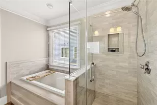 1533 Gilstrap Ln NW, Atlanta, GA 30318 - Photo 25