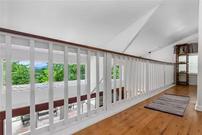 1056 Sky Hawk Mountain Rd, Hiawassee, GA 30546 - Photo 3