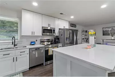 2327 Young Road, Stone Mountain, GA 30088 - Photo 9