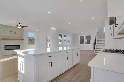 742 Crossroad Court SW, Powder Springs, GA 30127 - Photo 11