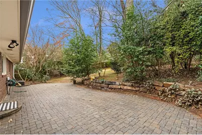 2098 Trailmark Drive, Decatur, GA 30033 - Photo 29