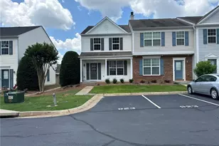 923 Prestwyck Ct, Alpharetta, GA 30004 - Photo 1