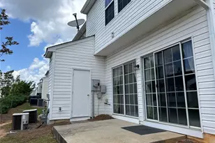 923 Prestwyck Ct, Alpharetta, GA 30004 - Photo 5