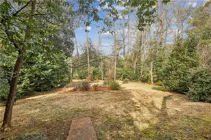 767 Moores Mill Rd NW, Atlanta, GA 30327 - Photo 35