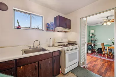 5544 Kingsport Drive NE #25, Atlanta, GA 30342 - Photo 11