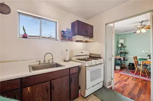 5544 Kingsport Dr NE, Atlanta, GA 30342 - Photo 11