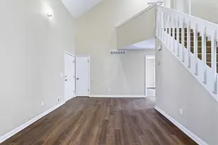 1856 W Elmwood Dr, Acworth, GA 30102 - Photo 9