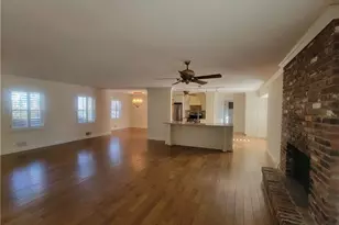 3740 Clubland Dr, Marietta, GA 30068 - Photo 9