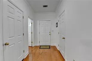 2865 Lenox Rd NE, Atlanta, GA 30324 - Photo 3