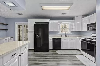 3720 Quail Hollow Trail, Snellville, GA 30039 - Photo 9