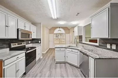 25 Castlehill Court, Covington, GA 30016 - Photo 9