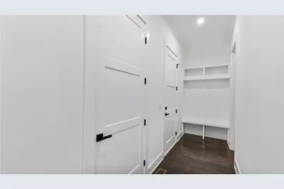 208 Indian Hills Trail, Marietta, GA 30068 - Photo 41