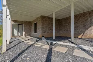 208 Indian Hills Trail, Marietta, GA 30068 - Photo 63