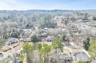 186 W Lake Dr NW, Atlanta, GA 30314 - Photo 39