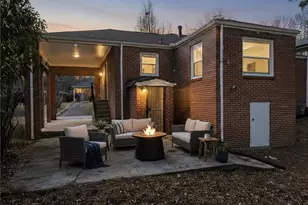 186 W Lake Dr NW, Atlanta, GA 30314 - Photo 31