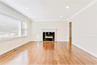 186 W Lake Drive NW, Atlanta, GA 30314 - Photo 5