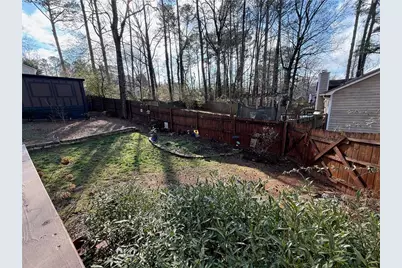 6035 Stone Wood Drive NW, Kennesaw, GA 30152 - Photo 9