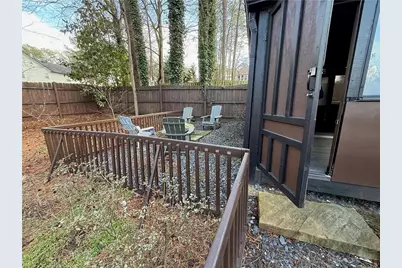 6035 Stone Wood Drive NW, Kennesaw, GA 30152 - Photo 13