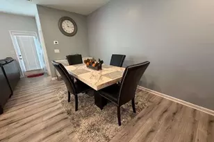 7565 Knoll Hollow Rd, Lithonia, GA 30058 - Photo 5