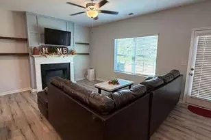 7565 Knoll Hollow Rd, Lithonia, GA 30058 - Photo 7