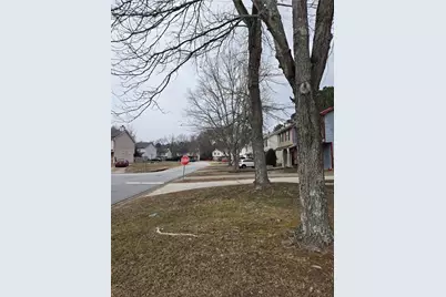 3542 N Hopkins Court, Powder Springs, GA 30127 - Photo 3