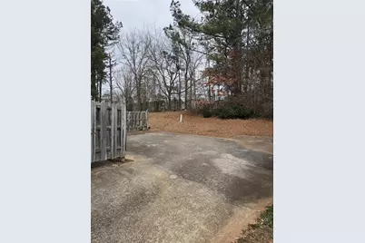 3542 N Hopkins Court, Powder Springs, GA 30127 - Photo 19