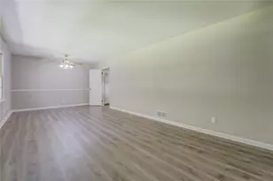 2474 W Rd, Riverdale, GA 30296 - Photo 7