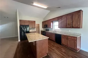 707 River Mist Cir, Jefferson, GA 30549 - Photo 7