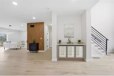 11935 Wildwood Springs Drive, Roswell, GA 30075 - Photo 3