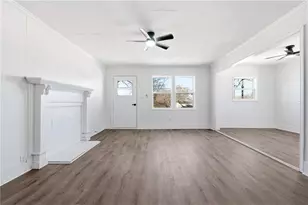 34 Wade St, Winder, GA 30680 - Photo 5