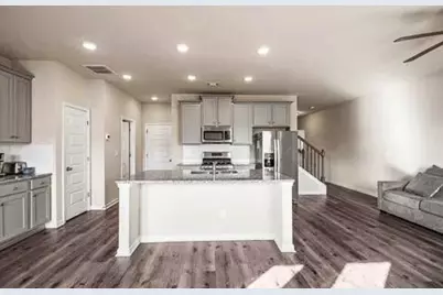 3635 Canyon Springs Drive, Oakwood, GA 30566 - Photo 5