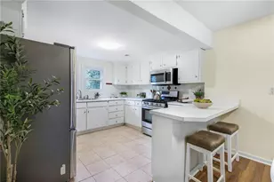 2844 Cardo Dr NW, Atlanta, GA 30318 - Photo 9