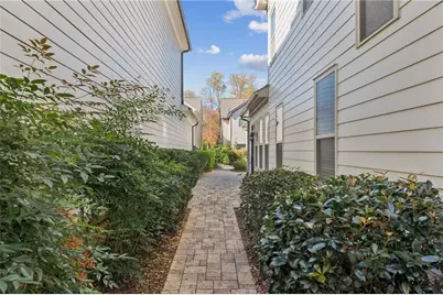 7330 Winthrop Road, Alpharetta, GA 30005 - Photo 15