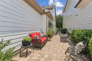 7330 Winthrop Rd, Alpharetta, GA 30005 - Photo 13