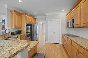 2018 Cockrell Pointe NW, Kennesaw, GA 30152 - Photo 9
