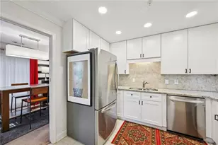 28214 Plantation Dr NE, Atlanta, GA 30324 - Photo 11