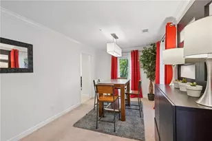 28214 Plantation Dr NE, Atlanta, GA 30324 - Photo 9