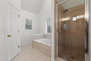 5546 Hurstcliffe Dr, Kennesaw, GA 30152 - Photo 19