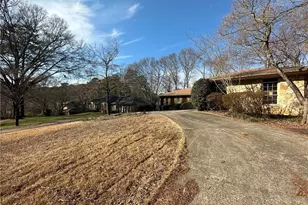 320 Wickerberry Ln, Roswell, GA 30075 - Photo 3