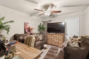 145 Hunts Ml Cir, Griffin, GA 30224 - Photo 3