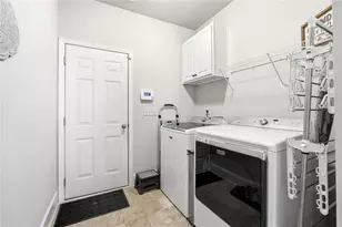 2812 Bluestone Dr SW, Atlanta, GA 30331 - Photo 13