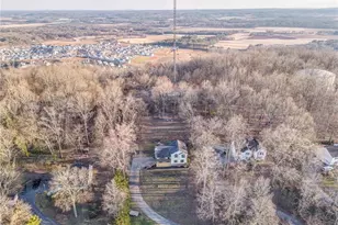 25 Mountain Trail Ct SW, Cartersville, GA 30120 - Photo 9