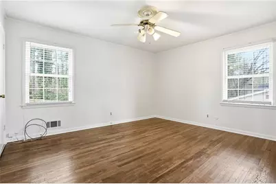 4165 Williamsburg Drive, Atlanta, GA 30337 - Photo 11